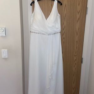 White wedding dress